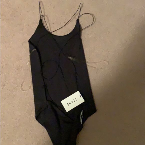 Forever 21 crisscross bodysuit - Picture 2 of 3